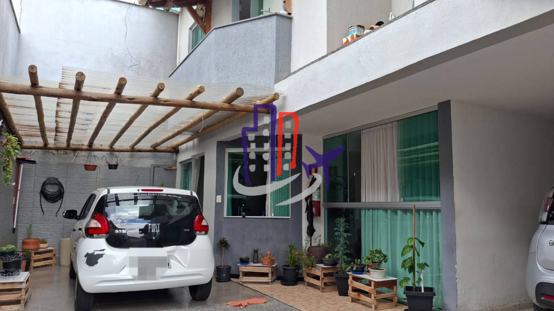 Casa Para Vender com 03 quartos no bairro Europa em Contagem