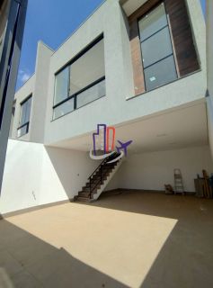 Casa Geminada com 03 quartos 01 suíte no bairro Duque de Caxias em Betim