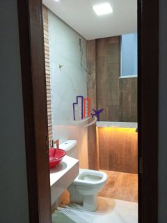 Casa Para Vender com 03 quartos 01 suíte no bairro Itacolomi em Betim