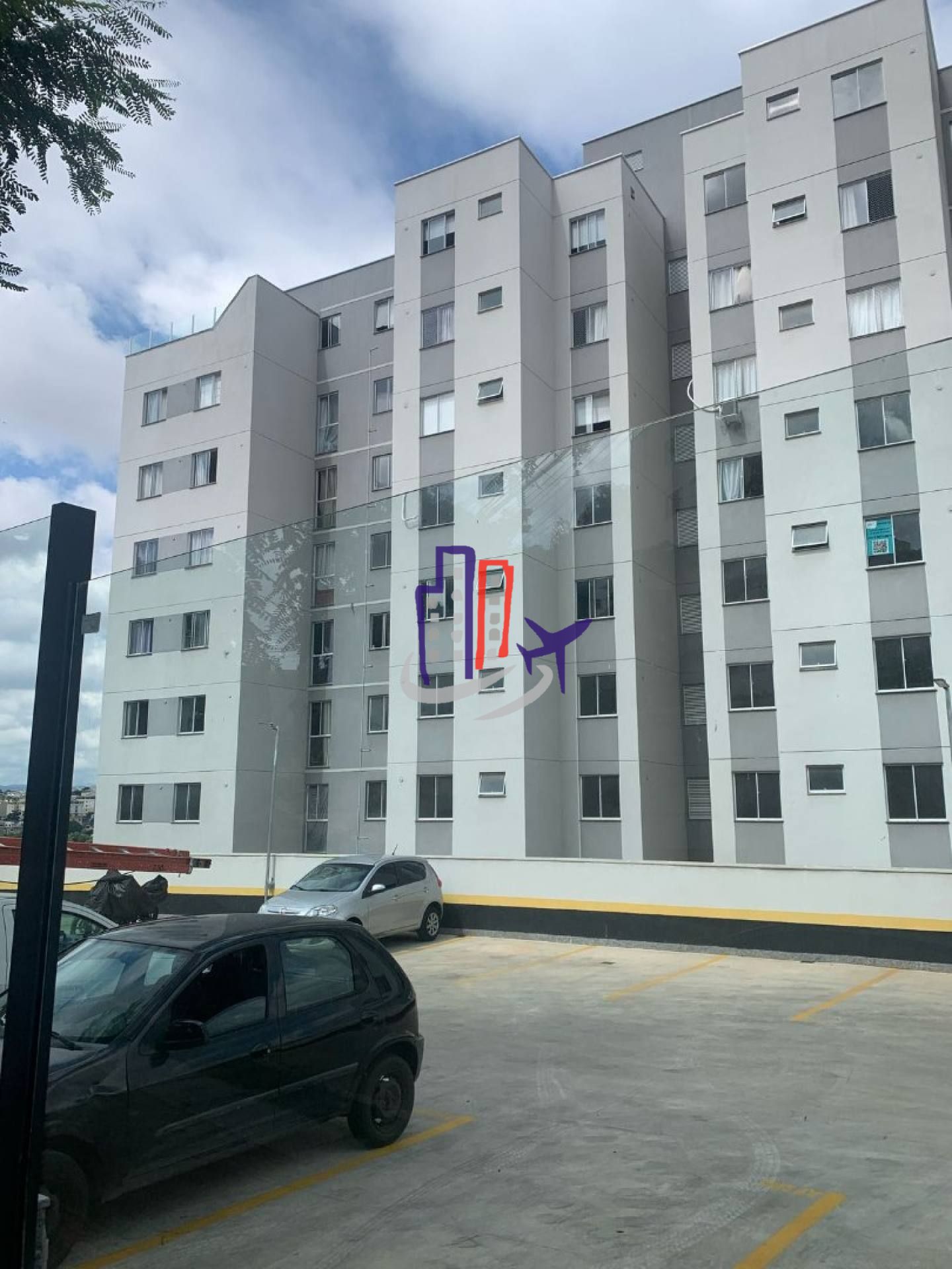 Apartamento Para Vender com 02 quartos no bairro Cabral em Contagem