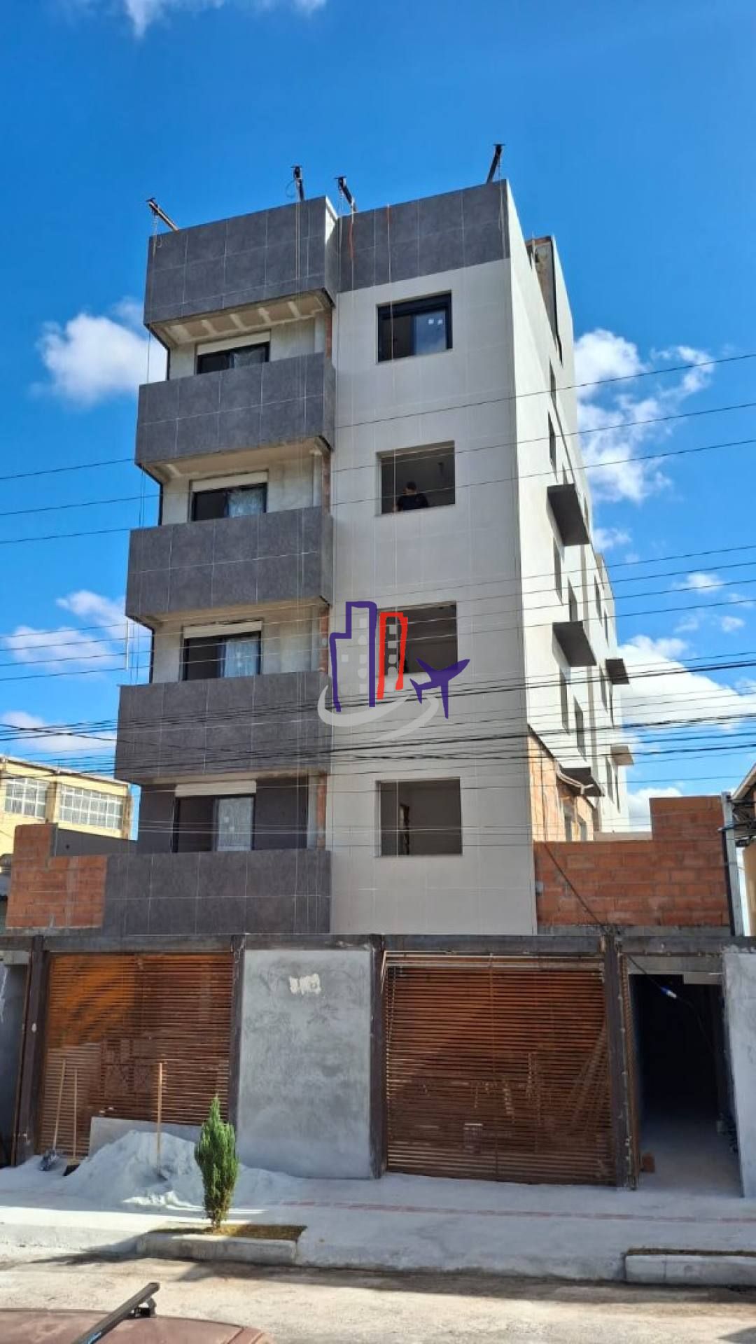 Apartamento Para Vender com 03 quartos 01 suíte no bairro Novo Eldorado em Contagem