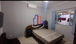 Casa Para Vender com 06 quartos no bairro Senhora das Graças em Betim
