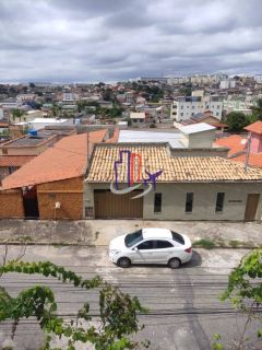 Casa Triplex Para Vender com 03 quartos 02 suítes no bairro Alvorada em Contagem