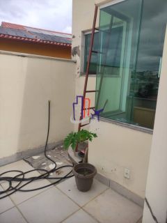 Casa Triplex Para Vender com 03 quartos 02 suítes no bairro Alvorada em Contagem