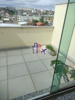 Casa Triplex Para Vender com 03 quartos 02 suítes no bairro Alvorada em Contagem