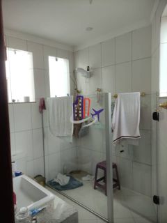 Casa Triplex Para Vender com 03 quartos 02 suítes no bairro Alvorada em Contagem