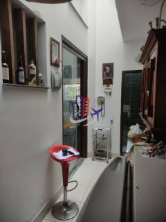 Casa Triplex Para Vender com 03 quartos 02 suítes no bairro Alvorada em Contagem