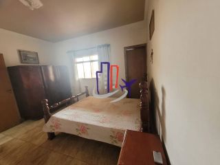 Casa Para Vender com 03 quartos 01 suíte no bairro Ouro Branco em Contagem