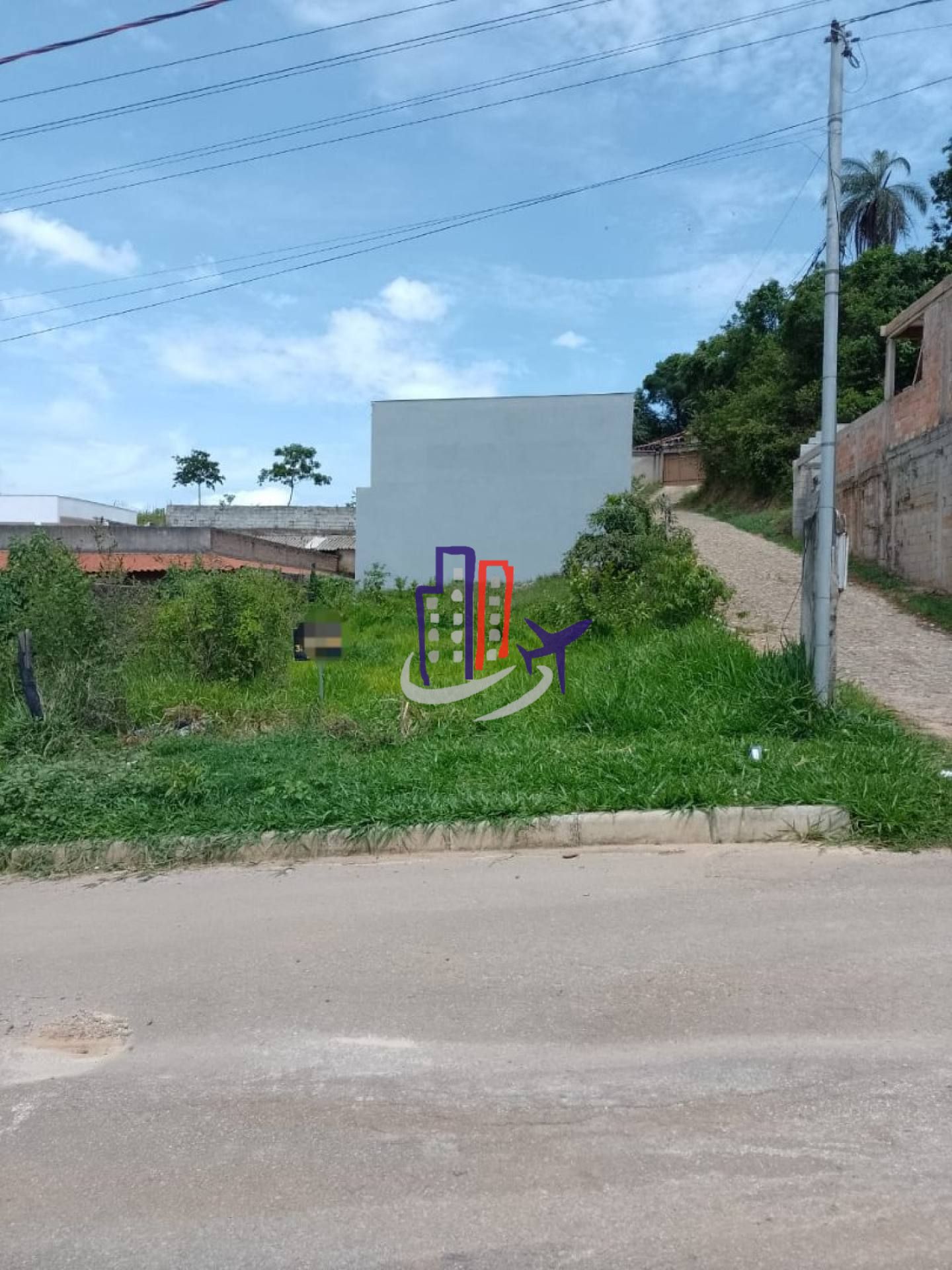 Lote / Terreno Comercial Para Vender no bairro Quintas Coloniais em Contagem
