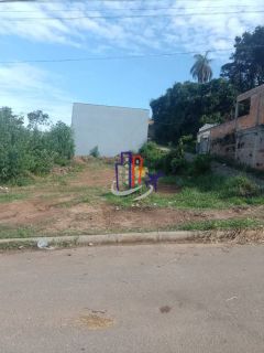 Lote / Terreno Comercial Para Vender no bairro Quintas Coloniais em Contagem