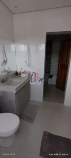 Casa Para Vender com 03 quartos no bairro Tropical em Contagem