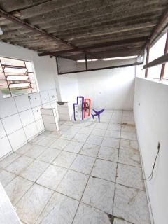 Casa Para Vender com 01 quartos 01 suíte no bairro Oitis em Contagem