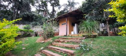 Casa De Alto Padrão  04 quartos 03 suítes no bairro Quintas São José em Esmeraldas