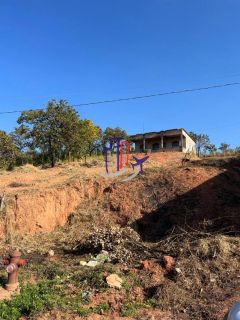 Lote Com casa no bairro Vila Cristina em Betim