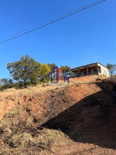 Lote Com casa no bairro Vila Cristina em Betim