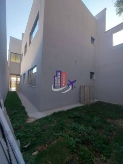 Casa com Área privativa 03 quartos 01 suíte no bairro Guarujá Mansões em Betim