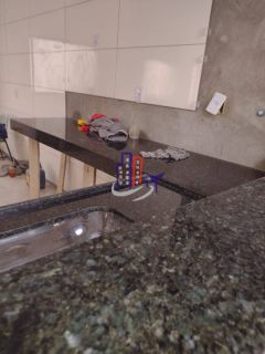 Casa Para Vender com 03 quartos 01 suítes no bairro Tropical em Contagem
