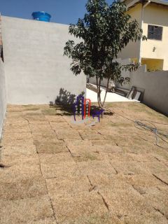 Casa Para Vender com 03 quartos 01 suítes no bairro Tropical em Contagem