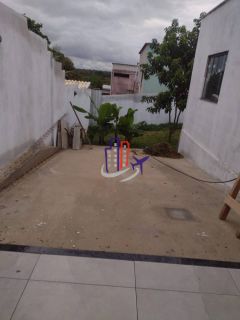 Casa Para Vender com 03 quartos 01 suítes no bairro Tropical em Contagem