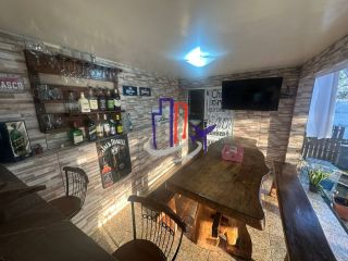 Casa/Sítio Para Vender com 03 quartos no bairro Tupã em Contagem