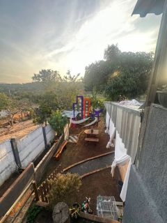 Casa/Sítio Para Vender com 03 quartos no bairro Tupã em Contagem
