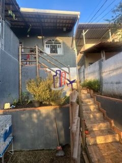 Casa/Sítio Para Vender com 03 quartos no bairro Tupã em Contagem