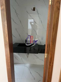 Casa Para Vender com 03 quartos 01 suíte no bairro Floresta Encantada em Esmeraldas