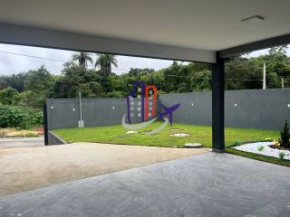 Casa Para Vender com 03 quartos 01 suíte no bairro Floresta Encantada em Esmeraldas