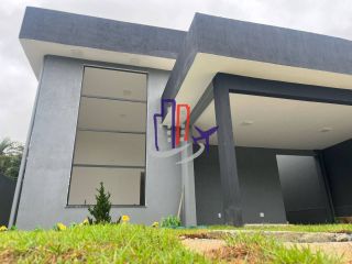 Casa Para Vender com 03 quartos 01 suíte no bairro Floresta Encantada em Esmeraldas