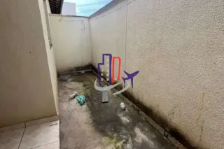 Casa Para Vender com 02 quartos no bairro Londrina em Mateus Leme
