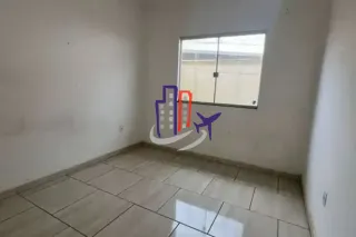 Casa Para Vender com 02 quartos no bairro Londrina em Mateus Leme