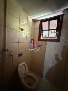 Casa Para Vender com 03 quartos 02 suítes no bairro Centro em Contagem