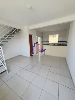 Casa Para Vender com 02 quartos no bairro Santa Cecília em Esmeraldas