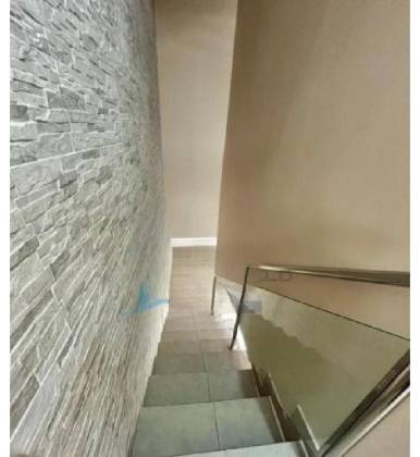 Casa Para Vender com 03 quartos 01 suíte no bairro Alvorada/Centro em Contagem