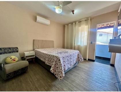 Casa Para Vender com 03 quartos 01 suíte no bairro Alvorada/Centro em Contagem