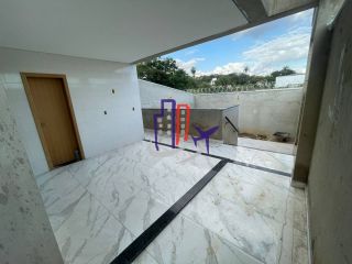 Casa Para Vender com 03 quartos 01 suíte no bairro Tiradentes em Betim