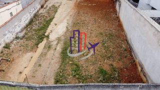 Lote / Terreno de Bairro Para Vender no bairro Coqueiros em Belo Horizonte