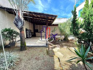 Casa De Luxo 04 quartos 02 suítes no bairro Xangri-lá em Contagem