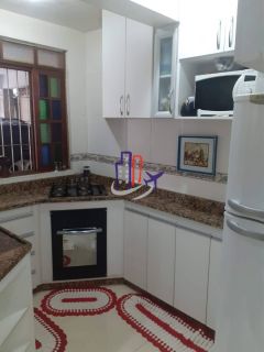 Casa Para Vender com 03 quartos 01 suíte no bairro Cenáculo em Belo Horizonte