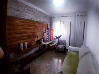 Casa Para Vender com 03 quartos 01 suíte no bairro Cenáculo em Belo Horizonte