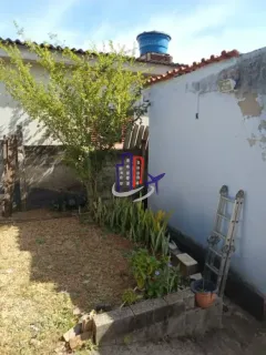 Casa Para Vender com 01 quarto no bairro Jardim Serra Azul em Mateus Leme