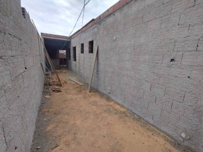Casa Para Vender com 03 quartos 01 suítes no bairro Tropical em Contagem