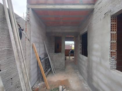 Casa Para Vender com 03 quartos 01 suítes no bairro Tropical em Contagem