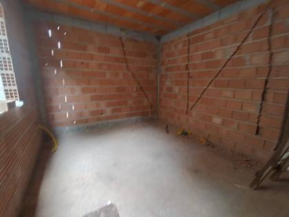 Casa Para Vender com 03 quartos 01 suítes no bairro Tropical em Contagem