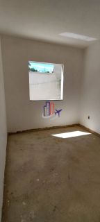 Casa Para Vender com 03 quartos 01 suítes no bairro Tropical em Contagem