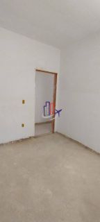 Casa Para Vender com 03 quartos 01 suítes no bairro Tropical em Contagem