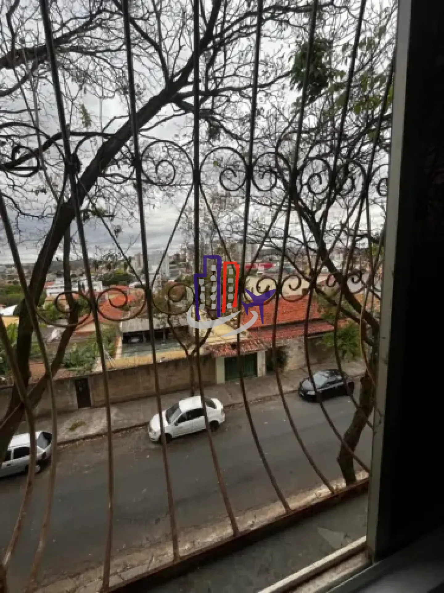 Apartamento Para Vender com 02 quartos no bairro Planalto em Belo Horizonte