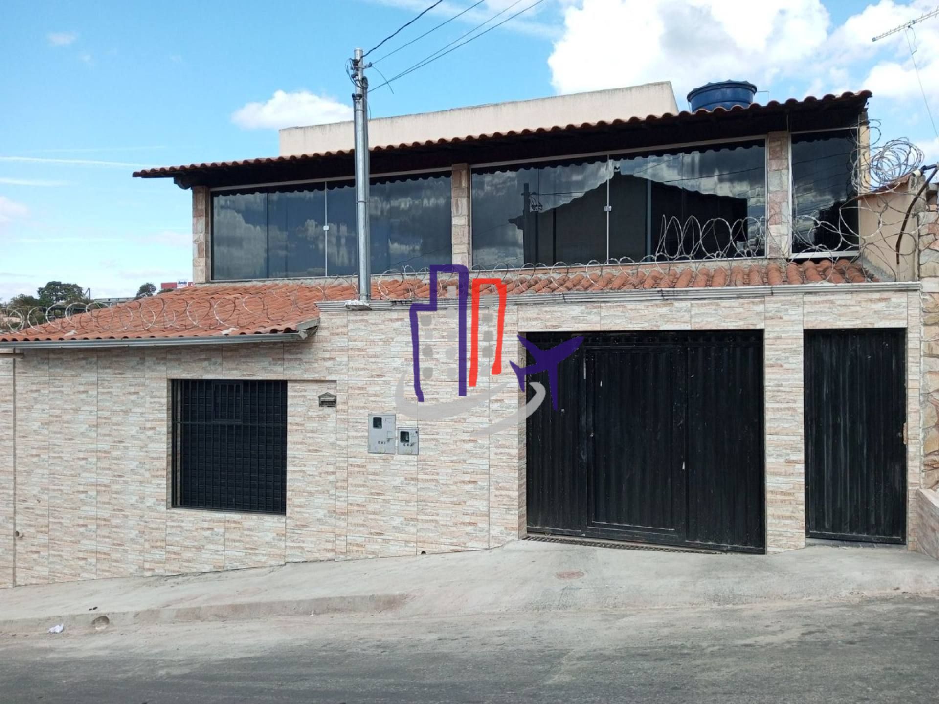 Casas Para Vender com 6 quartos 01 suítes no bairro Celvia em Vespasiano