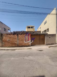 Casa Para Vender com 01 quarto no bairro Chácara Contagem em Contagem