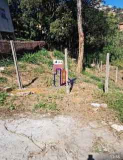 Lote / Terreno de Bairro Para Vender no bairro Colonial em Contagem